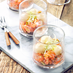 Zalmtartaar met een crème van Goudse kaas